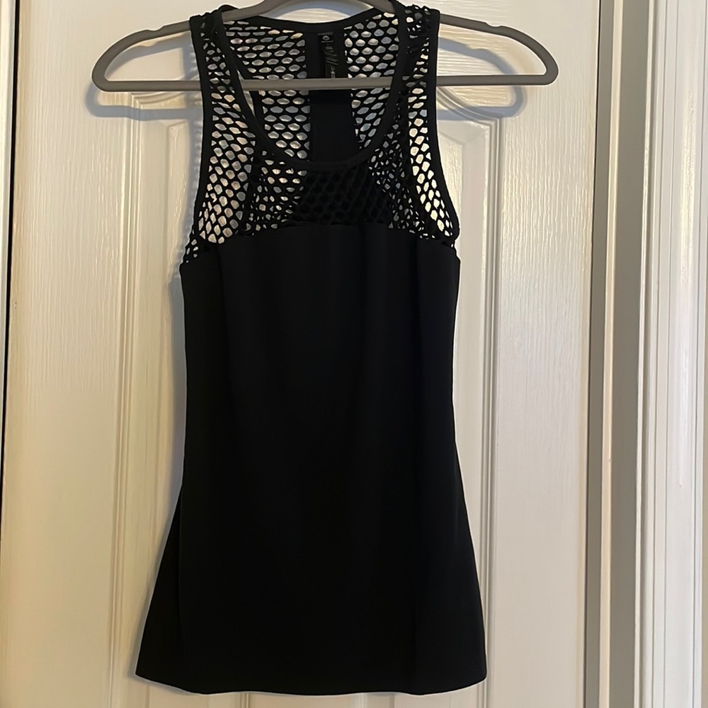 90 degree size large woman’s workout tank